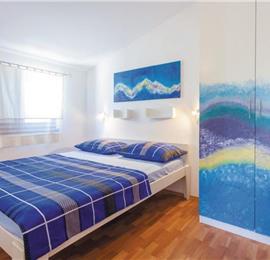 7 Bedroom Villa with Pool and Distant Sea Views on Ciovo Island near Trogir, Sleeps 12 